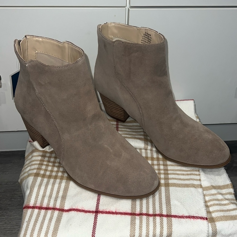 Sole Society River Ankle Bootie Brown Leather Block Heels, size 10-NWT - Picture 2 of 8